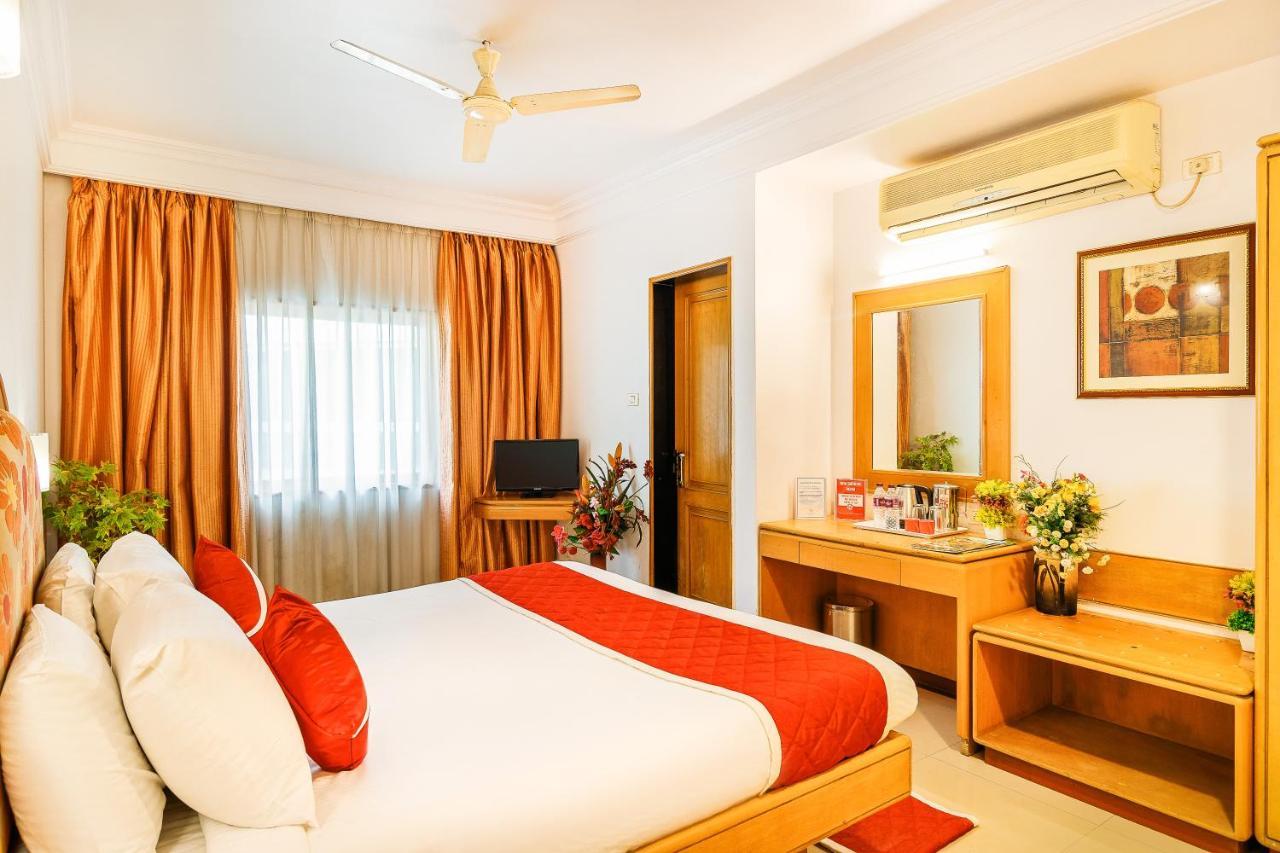 Octave Crystal Heights Hotel Bangalore Luaran gambar